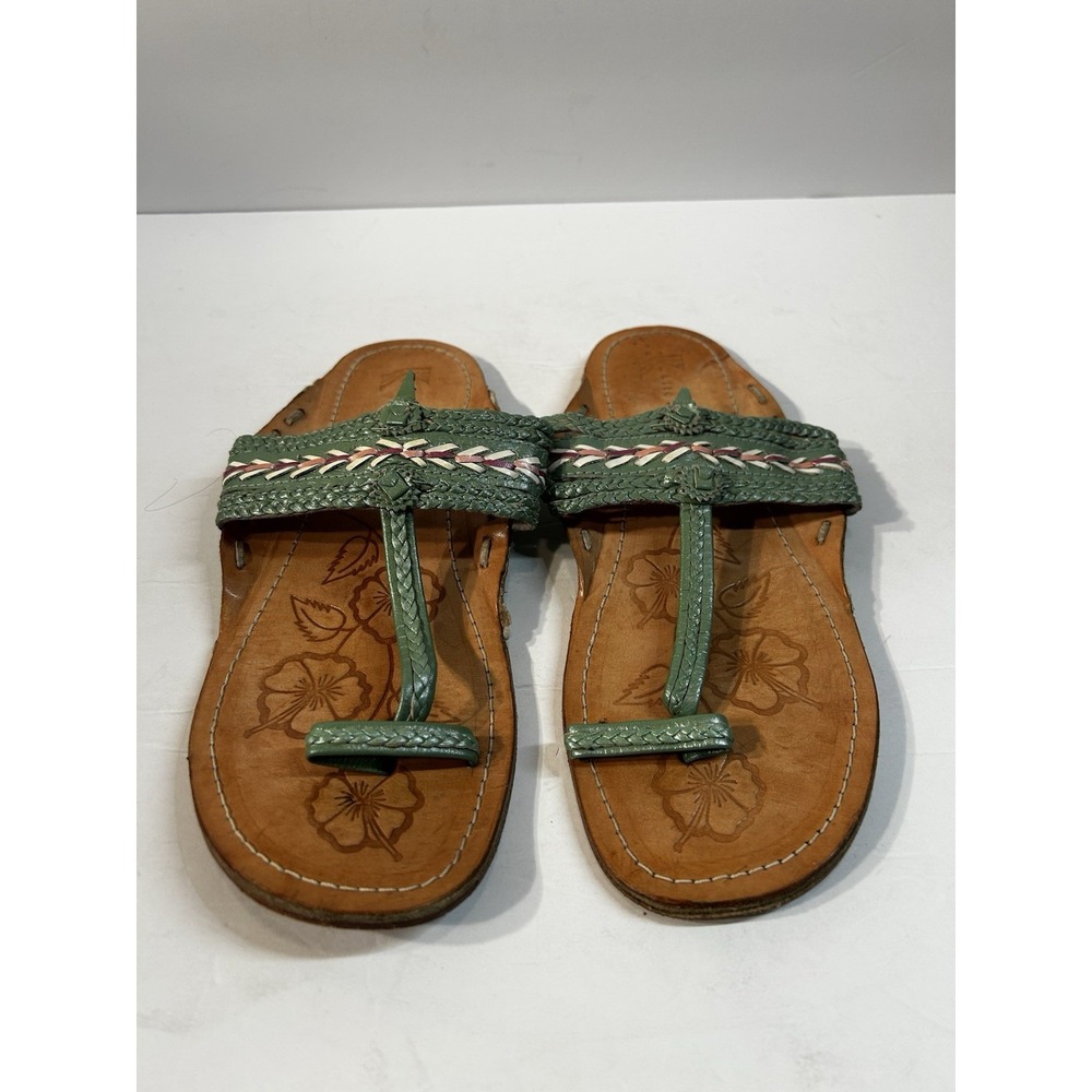 White Mountain Womens Size 7 Green Leather Sandals Boho Braided Floral Thong